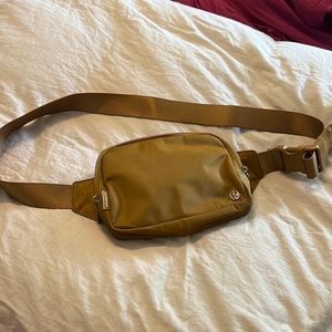 Like new Lululemon belt bag